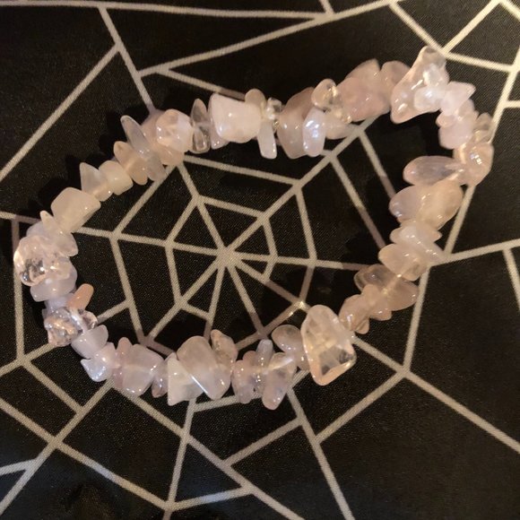 Natural Chip Stone Bracelet Rose Quartz - Picture 2 of 6